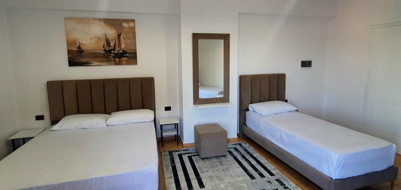 Hotel De Ksamil Extérieur photo