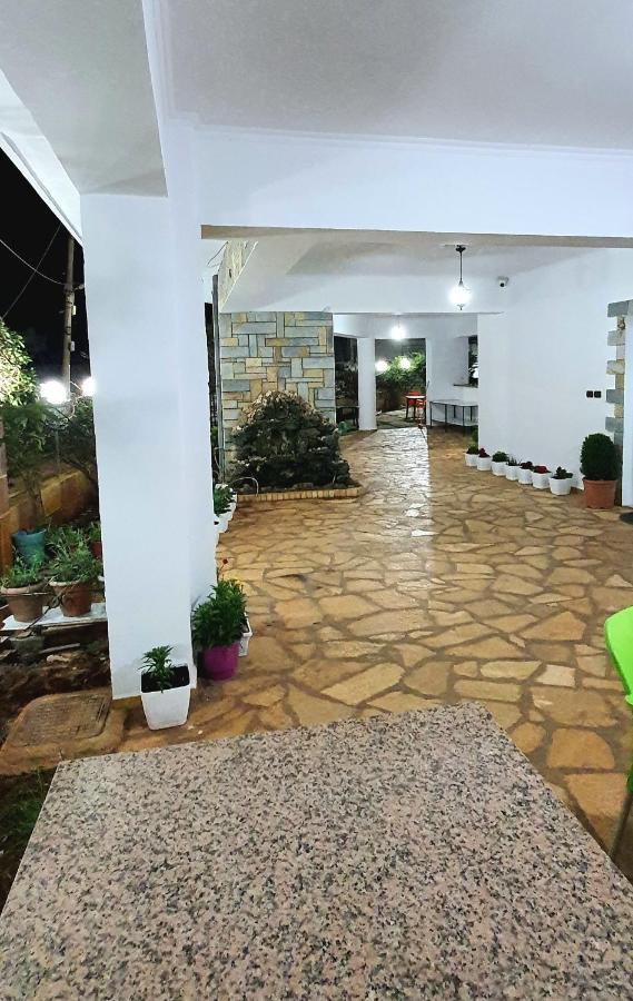 Hotel De Ksamil Extérieur photo