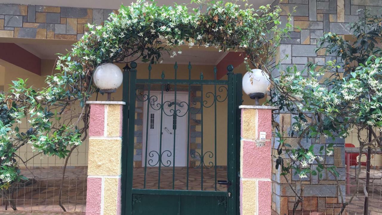 Hotel De Ksamil Extérieur photo